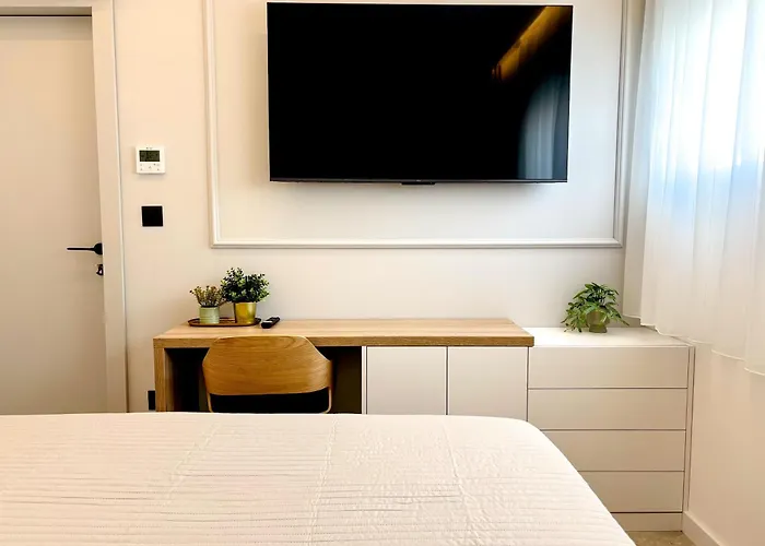 招待所 Marthinis Luxury 4*