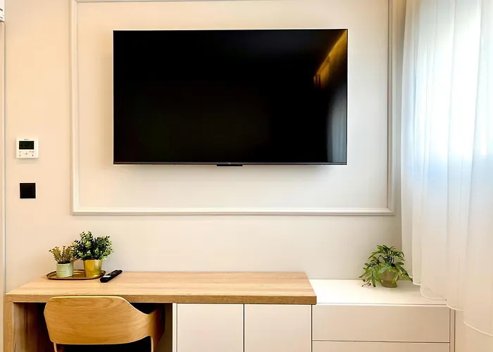 Marthinis Luxury 招待所 4*