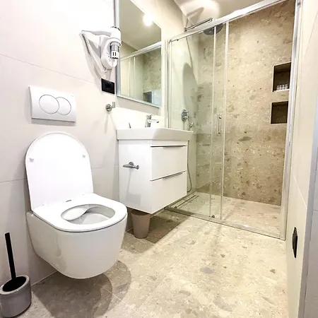 Marthinis Luxury Konukevi 4*