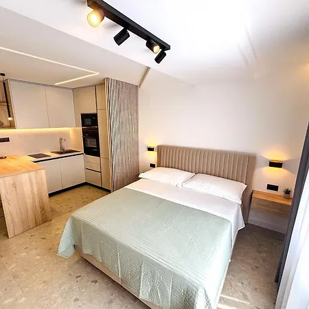 Marthinis Luxury Gæstehus 4*